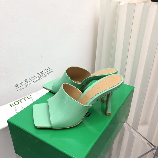 BOTTEGA VENETA高端時尚女鞋 寶緹嘉漆皮版2022-22早春最新高跟涼鞋拖鞋 dx3544